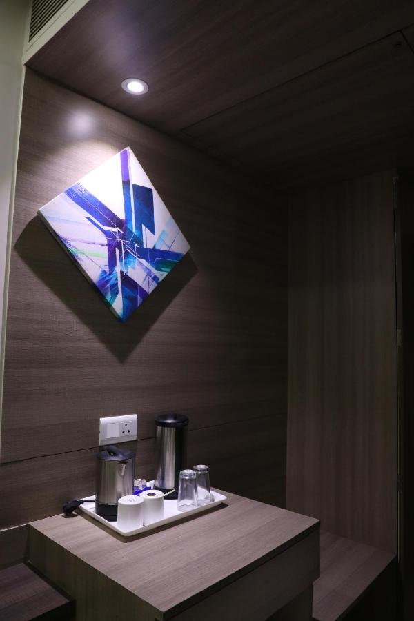 索潘高地酒店 德里 外观 照片