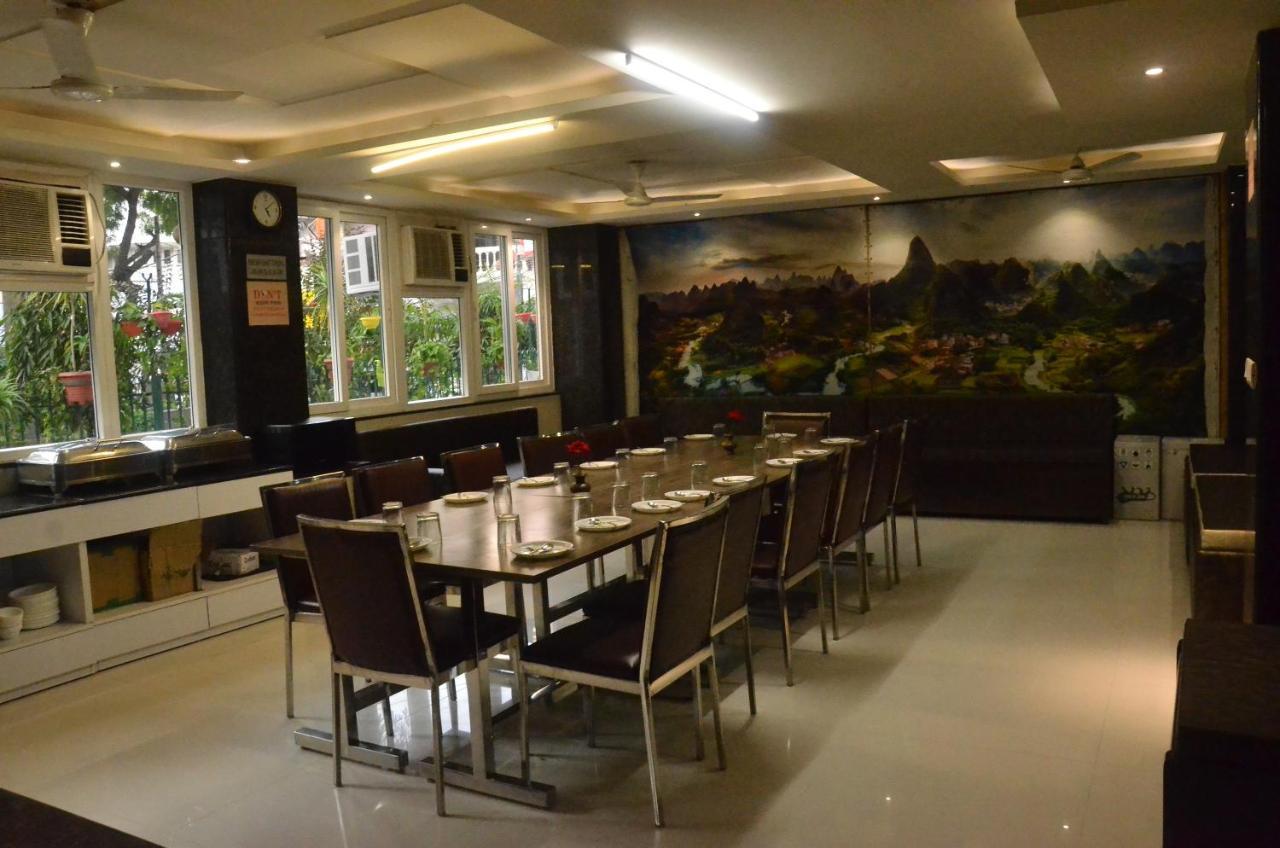 索潘高地酒店 德里 外观 照片